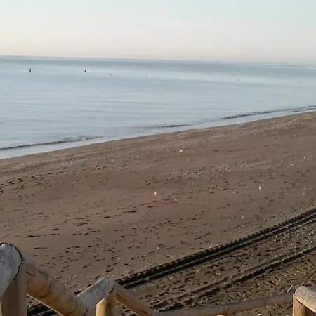 En Valle-niza, Almayate, Benajarafe, Torre Del Mar A 50 Metros De La Playa * Málaga