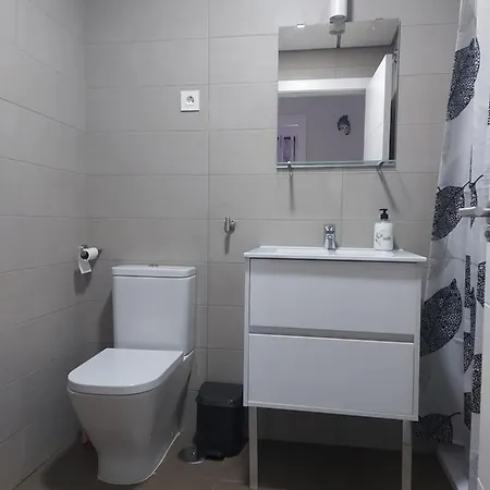 Apartment En Valle-niza, Almayate, Benajarafe, Torre Del Mar A 50 Metros De La Playa *