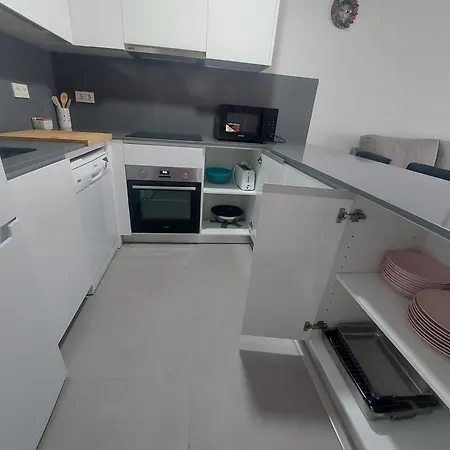 En Valle-niza, Almayate, Benajarafe, Torre Del Mar A 50 Metros De La Playa Apartment *